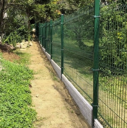 installation de grillage rigide